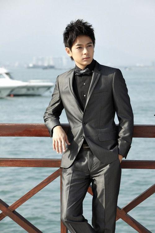 1米72的男明星,魅力与才华并存的璀璨之星